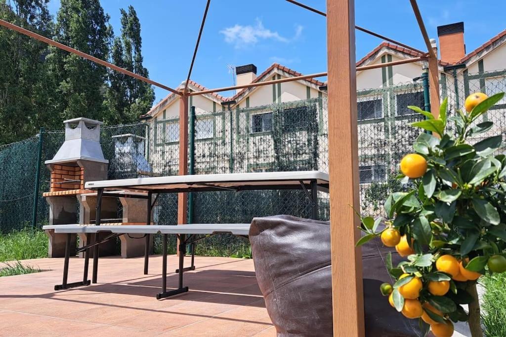 Espectacular Casa Rural En Espinosa De Los Monteros Luaran gambar